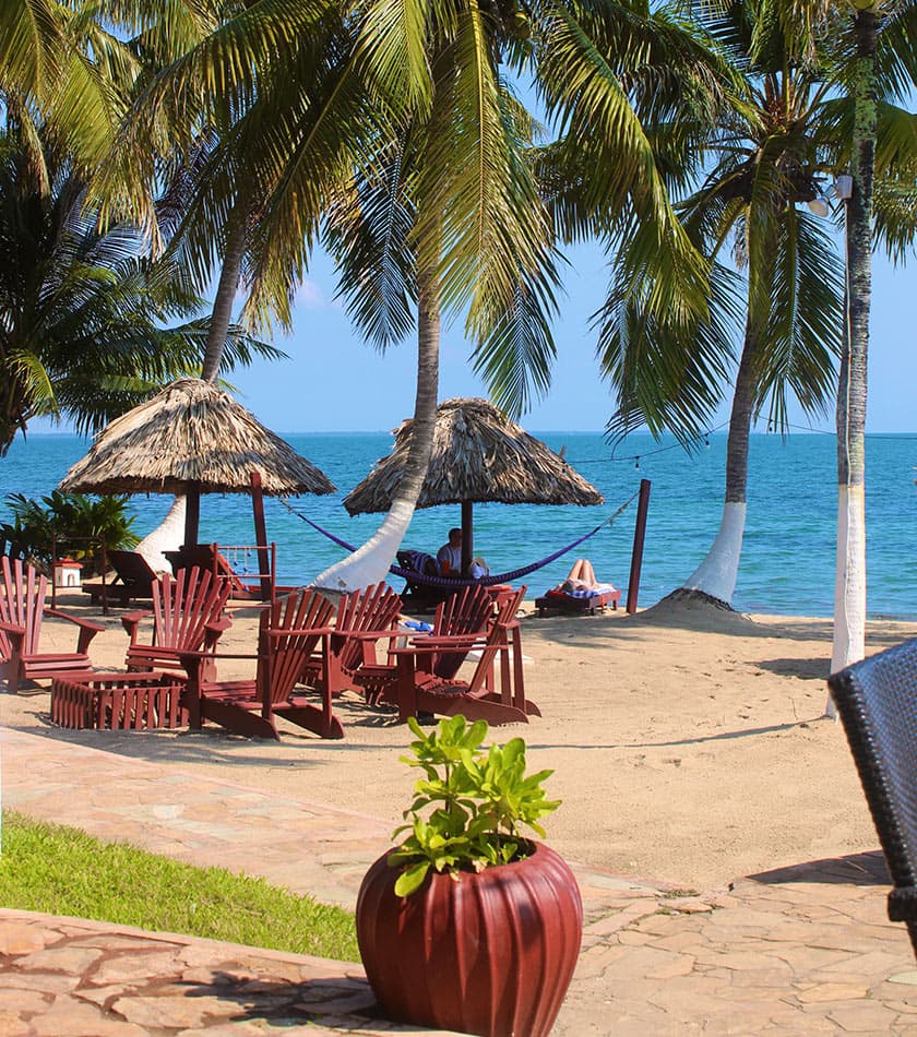 Beautiful beackfront at Belizean Dreams